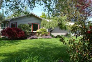 5725 Schickler Ln, Bellingham, WA 98226-7410