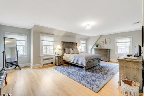 140 Wyoming Ave, Maplewood NJ 07040-1043 exterior