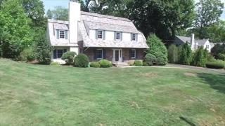 287 Gardner Rd, Ridgewood, NJ 07450-4801