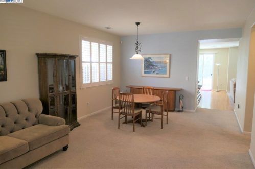 4154 Reids Way, Tracy, CA 95377-8352