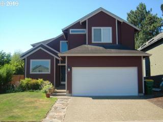 10602 Windsor, Portland OR  97223-4270 exterior