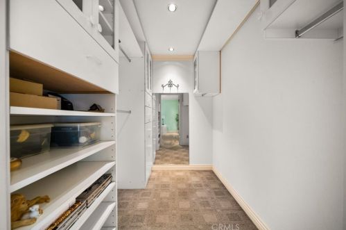 2921 Graceland Way, Glendale CA 91206-1332 exterior