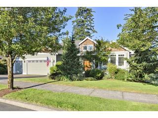 17124 Hood Ct, Sandy, OR 97055-6498