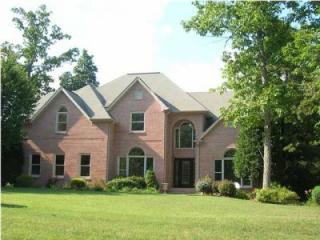 9007 Stoney Mountain Dr, Chattanooga, TN 37421-2092