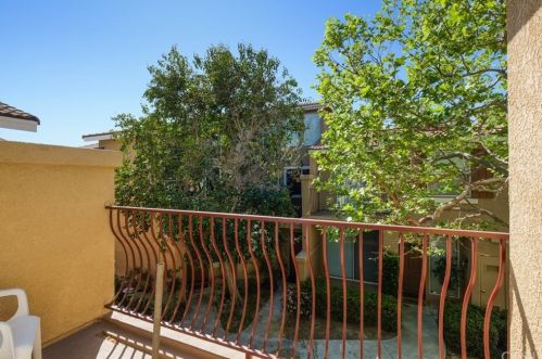 7895 Menton Ave, Anaheim CA  92808-1556 exterior