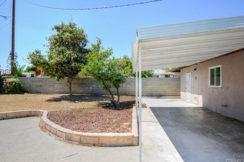 10440 Hole Ave, Riverside CA  92505-1620 exterior