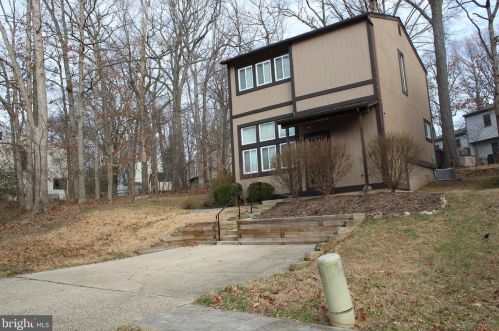 9528 Saddlebag Row, Columbia MD  21045-4333 exterior