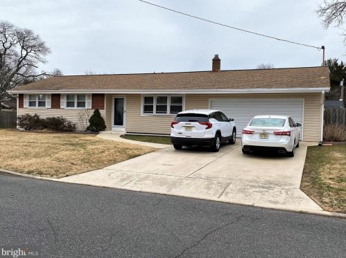 11 Cambridge Ave, Erial, NJ 08081-1205