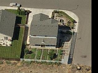 7904 Quadra Dr, Pasco, WA 99301-7904