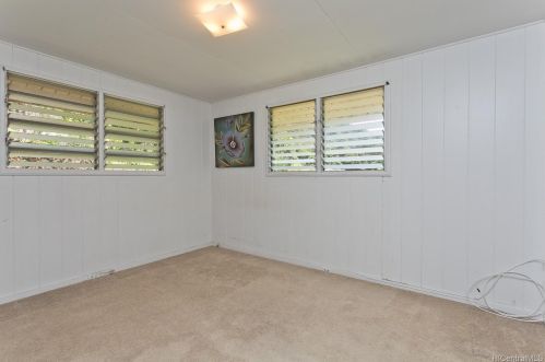 3028 Holua Way, Honolulu HI  96819-2932 exterior