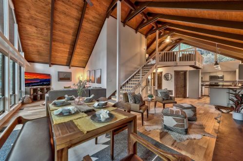 16202 Old Highway Dr, Truckee, CA 96161-3520