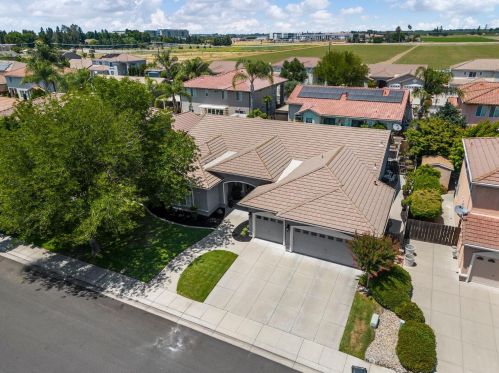 2713 Vestrella Dr, Modesto, CA 95356-9335
