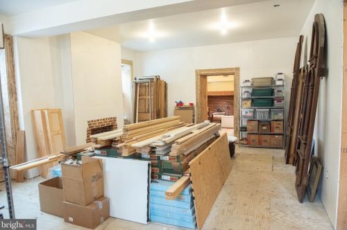 59 East St, Carlisle PA  17013-2505 exterior