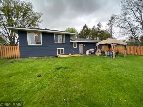 9225 Boiling Springs Ln, Prior Lake, MN 55379-8041