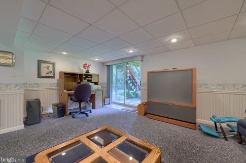 1026 Monticello Ln, Lancaster PA  17603-9409 exterior