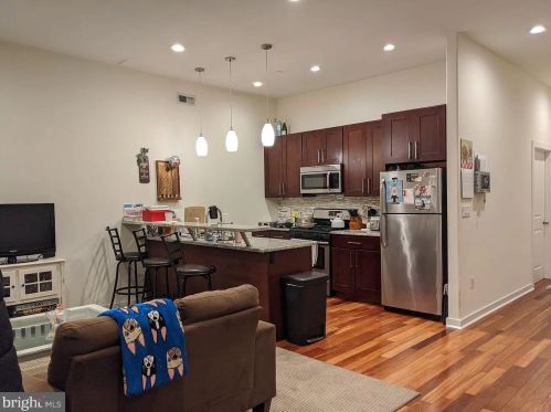 837 19th St, Philadelphia, PA 19130