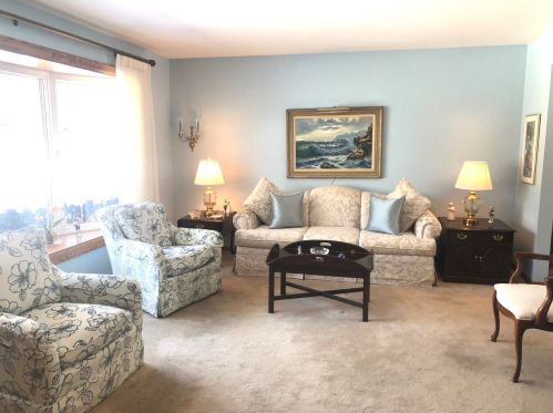 1003 Marion Rd, Arlington Hts, IL 60004-4525
