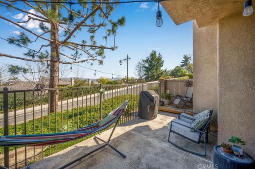 889 Sapphire Ln, Anaheim CA  92807-4864 exterior