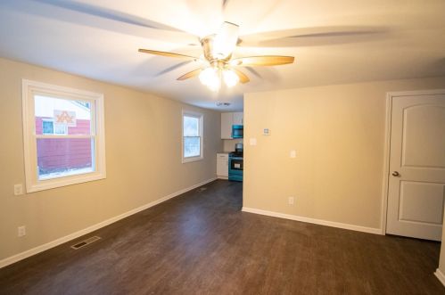7324 Walnut Ave, Hammond IN  46324-2859 exterior