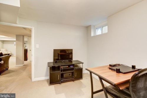 3201 Henderson Ave, Silver Spring MD 20902-1921 exterior