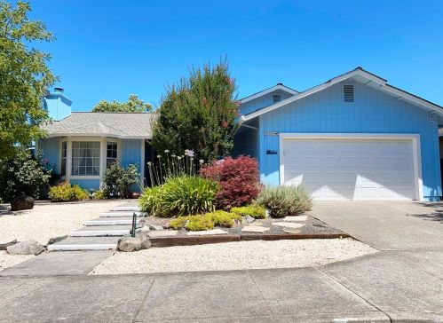 9762 Dawn Way, Windsor, CA 95492-8879