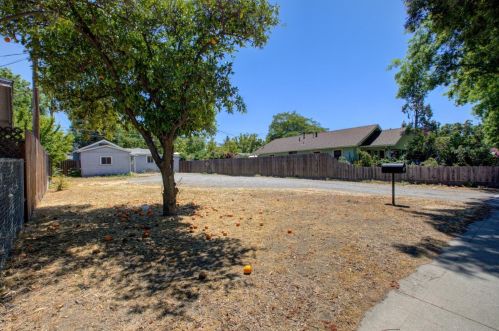 334 Semple St, Modesto, CA 95354-0653
