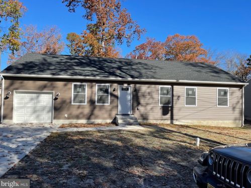 138 Brewster St, Browns Mills, NJ 08015-1934