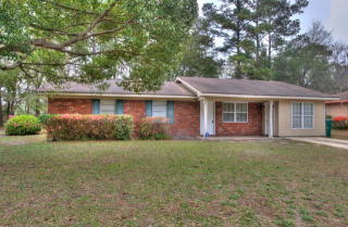 4822 Malabar Dr, Brunswick, GA 31520-2810
