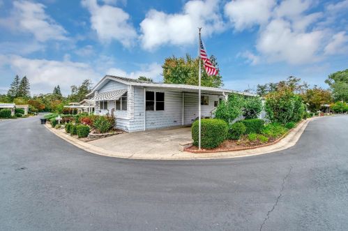 646 Parkstone Way, Folsom, CA 95630-1624