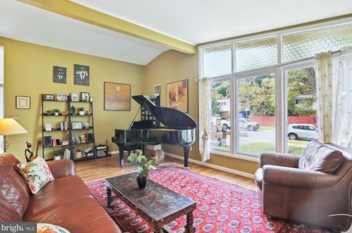 412 Sisson Ct, Silver Spring MD 20902-3151 exterior