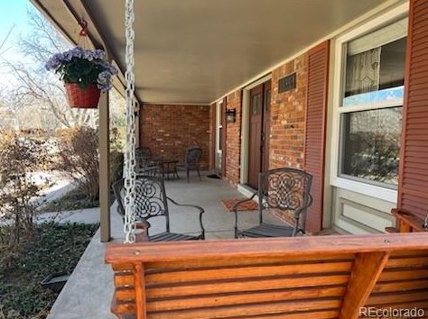11910 Bates Cir, Denver, CO 80014-3105