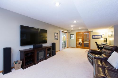 13615 Garrett Ave, Saint Paul MN  55124-7647 exterior