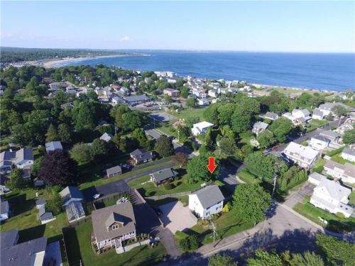 181 Boon St, South Kingstown, RI 02882-3744