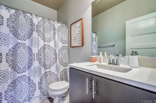 43102 Avenida Amistad, Temecula CA  92592-3099 exterior