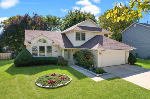 1606 Timber Lane Dr, Boulder Hill, IL 60538-2925