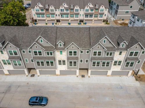 104 Samuel St, Lewisville, TX 75057-3840