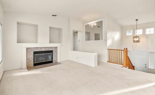 1627 Decarli St, Stockton, CA 95206-5712