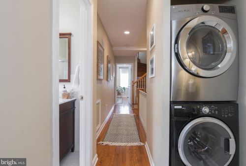 413 Belgrade St, Philadelphia PA 19125-2622 exterior