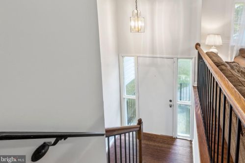 5526 Elder St, Fredericksburg, VA 22407-1208