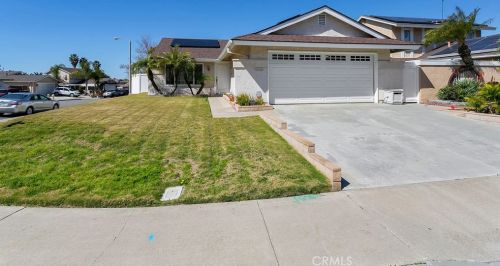 23951 Dublin St, El Toro, CA 92630-2928