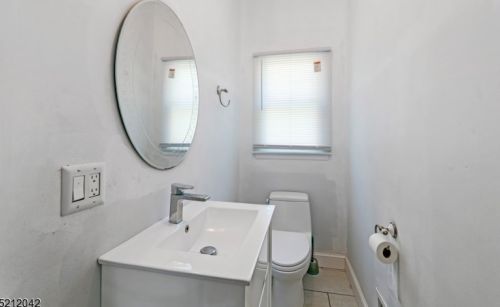 210 Reservoir Ave, Dover NJ  07869-1047 exterior