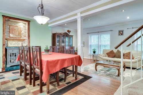 5648 Sutherland Ct, Springfield, VA 22015-1849