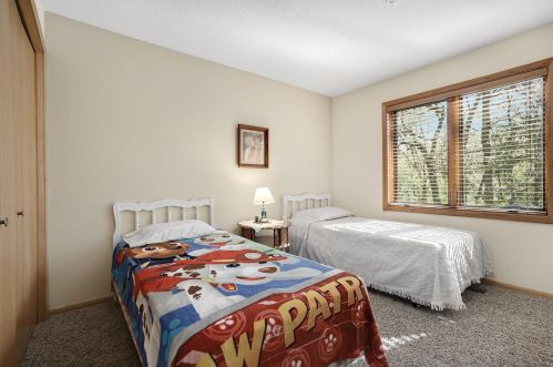 13176 Heritage Way, Saint Paul MN  55124-9465 exterior