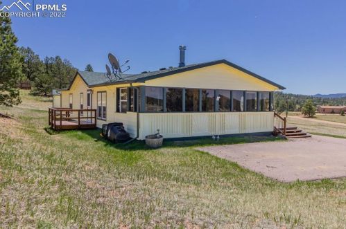 36 Elkhorn Cir, Twin Rock, CO 80816-9195