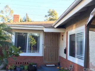 7549 Pivot St, Downey, CA 90241-4412