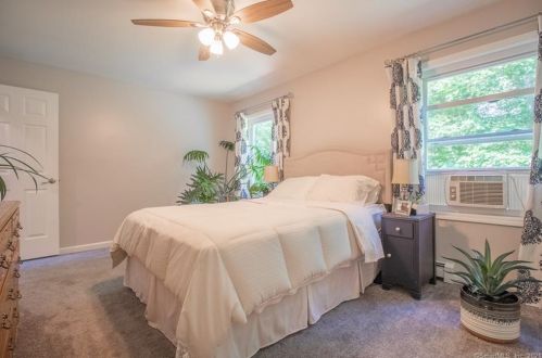 20 Stagecoach Rd, Exeter CT  06249-1647 exterior