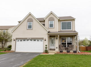 139 Amberleigh Dr, Romeoville, IL 60446-4085