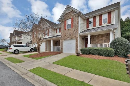121 Fox Creek Dr, Holly Springs, GA 30188-5715