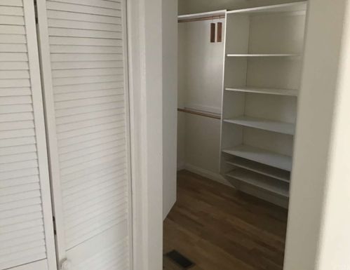 12 Las Flores Dr, Chula Vista CA  91910-1960 exterior