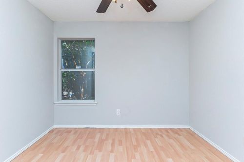 9964 Long Rifle Dr, Fort Worth TX  76108-4170 exterior